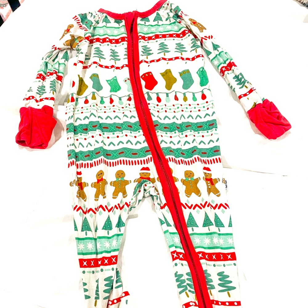 Little sleepies 3/6 nwot